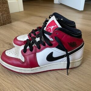 Jordan 1 Grade Size Chicago Sneakers